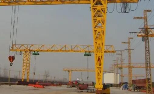 門式蜜桃久久无码機廠家資質證書等級是怎麽劃定的?